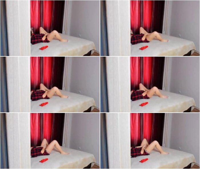Schoolgirl-Play-Pussy-during-Watching-Porn-3.jpg