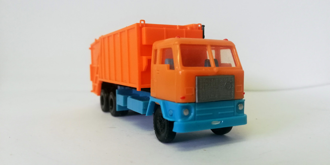 Mac (3128)