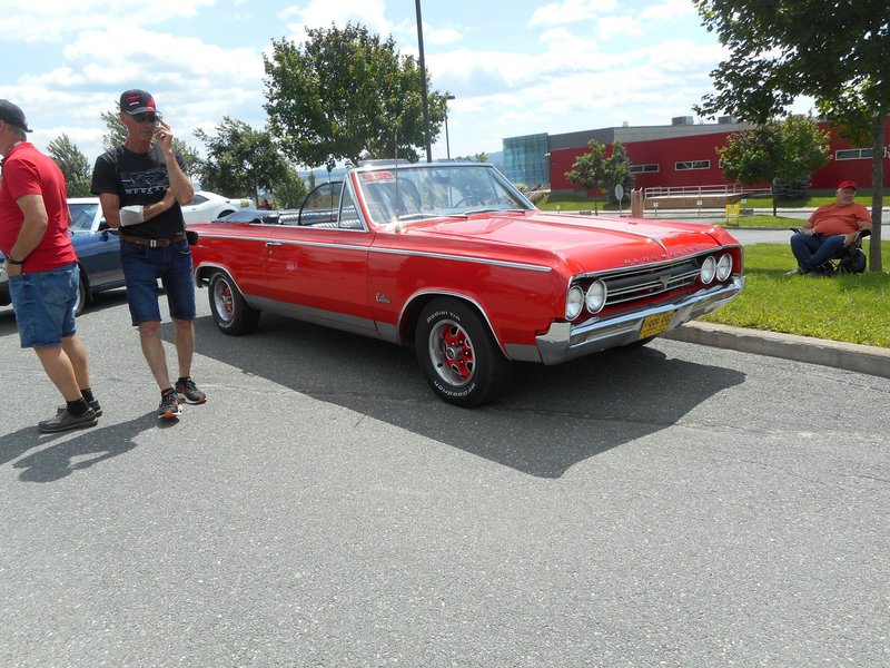 AUTO - Expo D'auto V8 Antique de Ste-Marie - 6 août 2023 V8-23-082