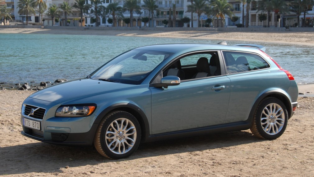 Volvo-C30 (2006-09)