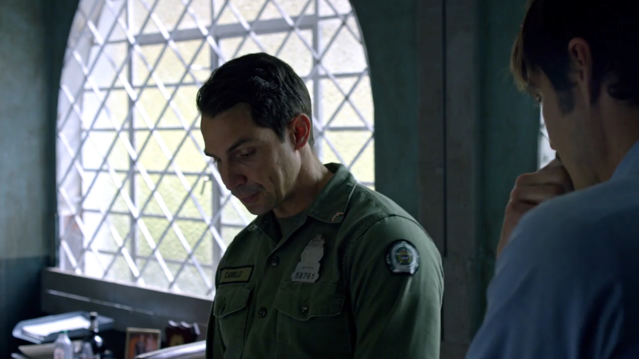 Narcos (2015) Season 1 [Hindi + English] BluRay 480p 720p ESub - Complete Screenshot