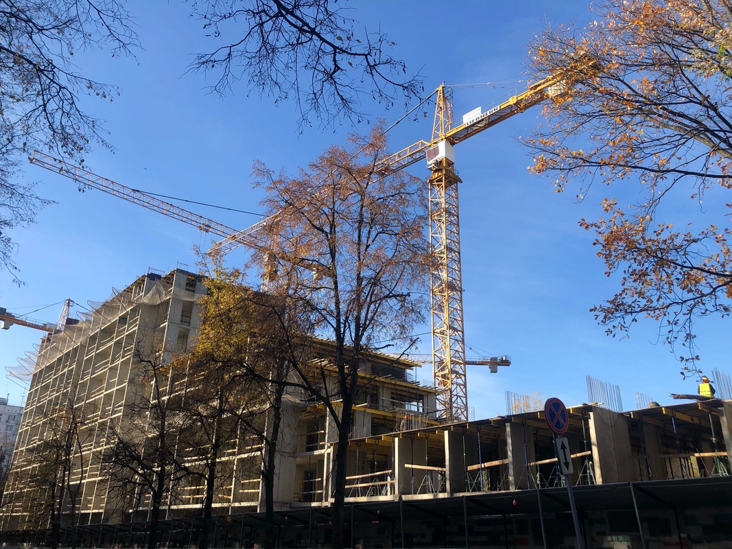 CA054848-5DF2-4BAB-92F3-728B0A9FDE3B