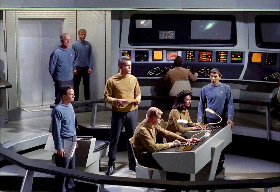 U-S-S-Enterprise-NCC-1701-Bridge-2254.jpg