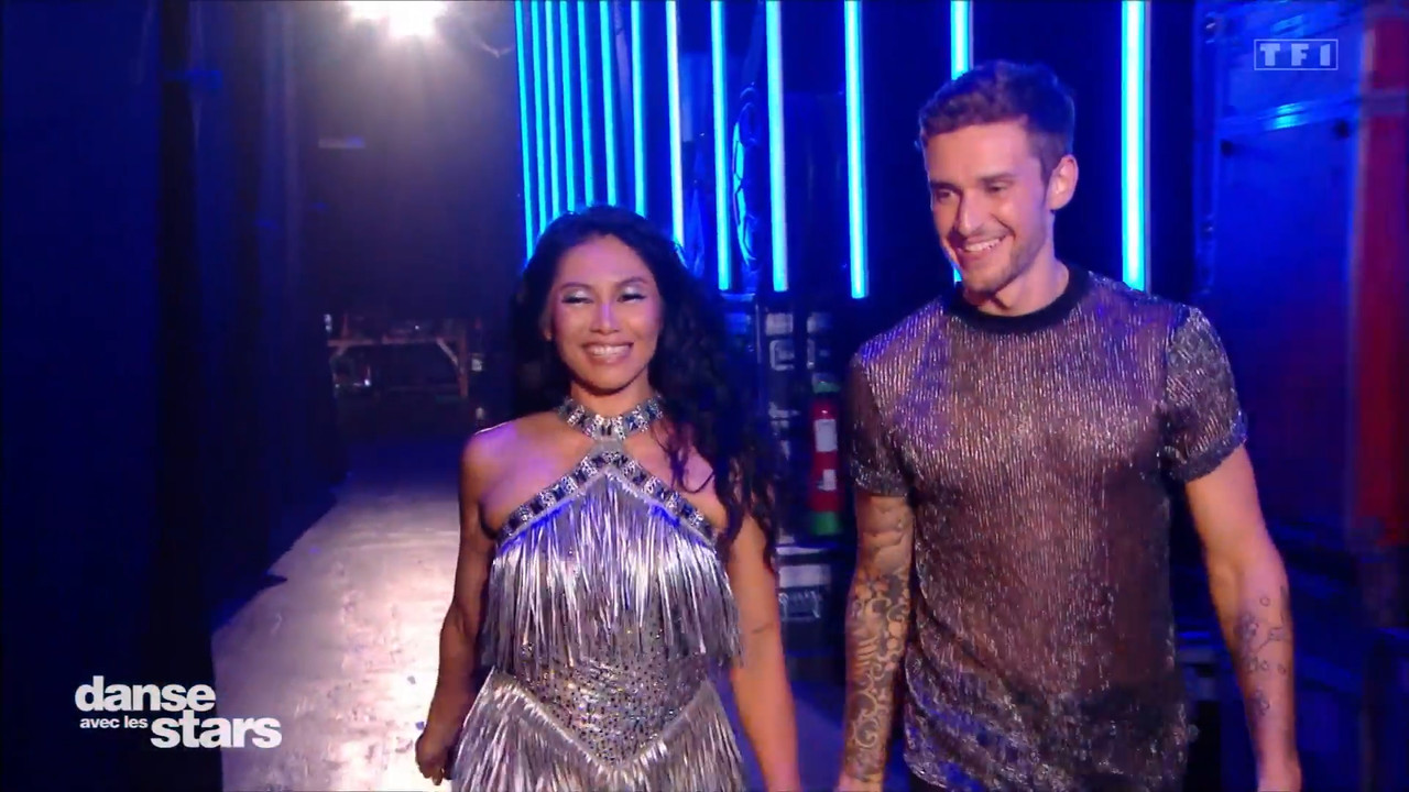 2022-09-09_21_10_TF1_Danse-avec-les-stars.mp4_snapshot_21.33.764