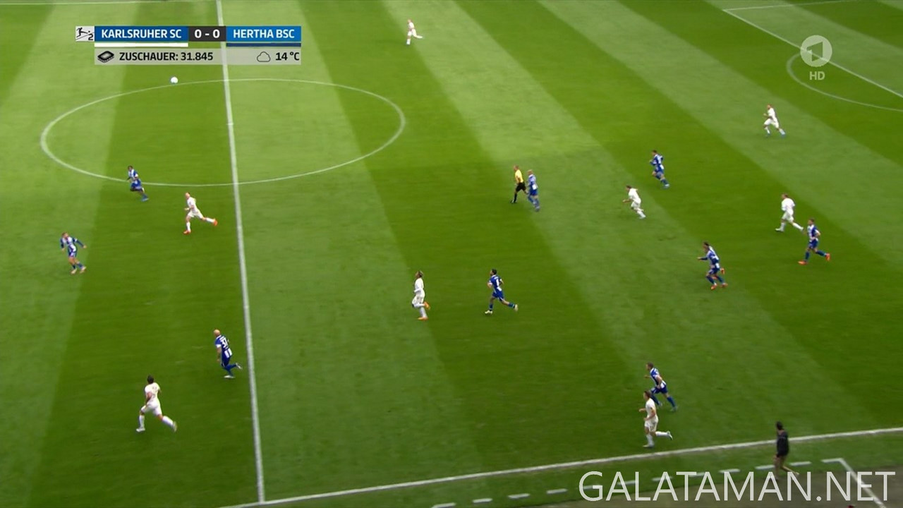 [Image: 10-26-17-50-00-Das-Erste-HD-Sportschau-t...51-522.jpg]