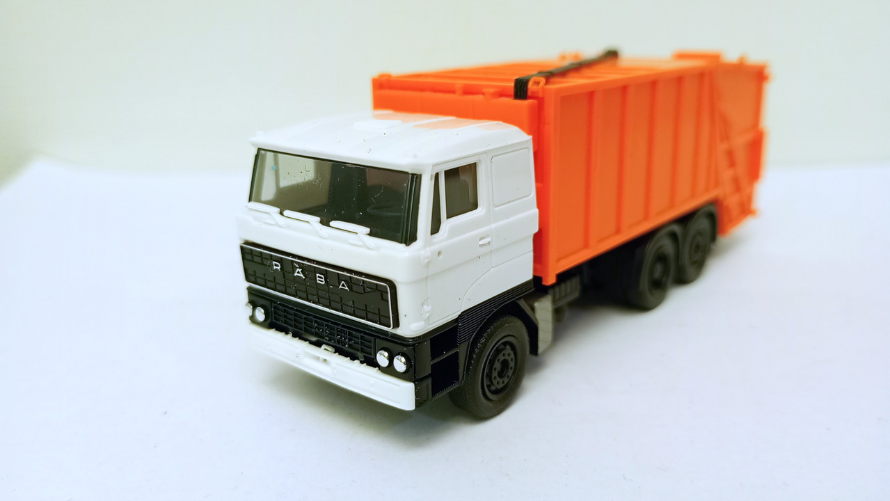 Mach (3746)