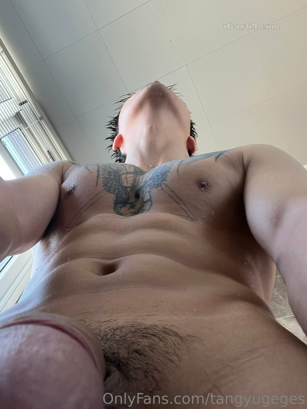 048