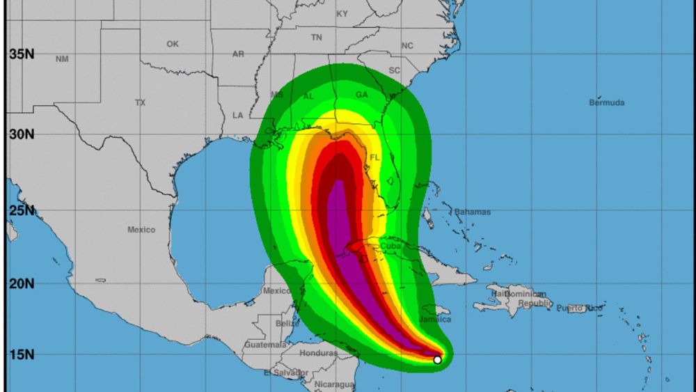 uragano ian messico caraibi