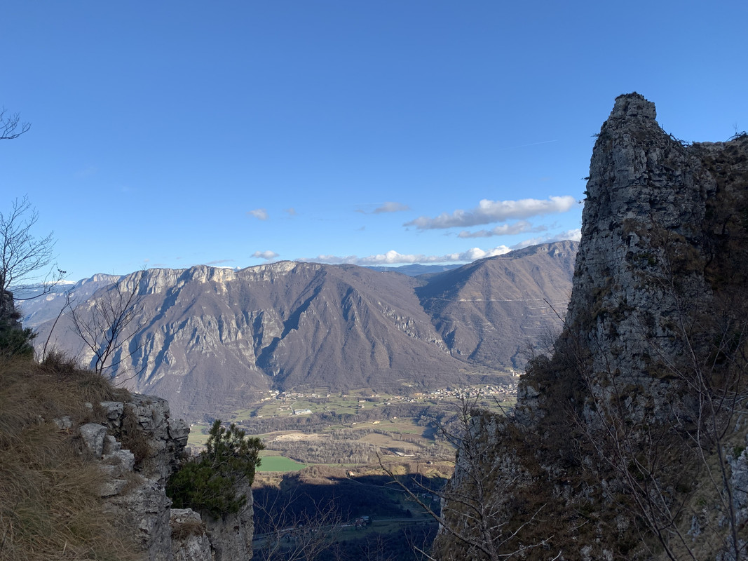 4F97CFE2-DB94-4CA8-9D5F-6CBBB42662A8