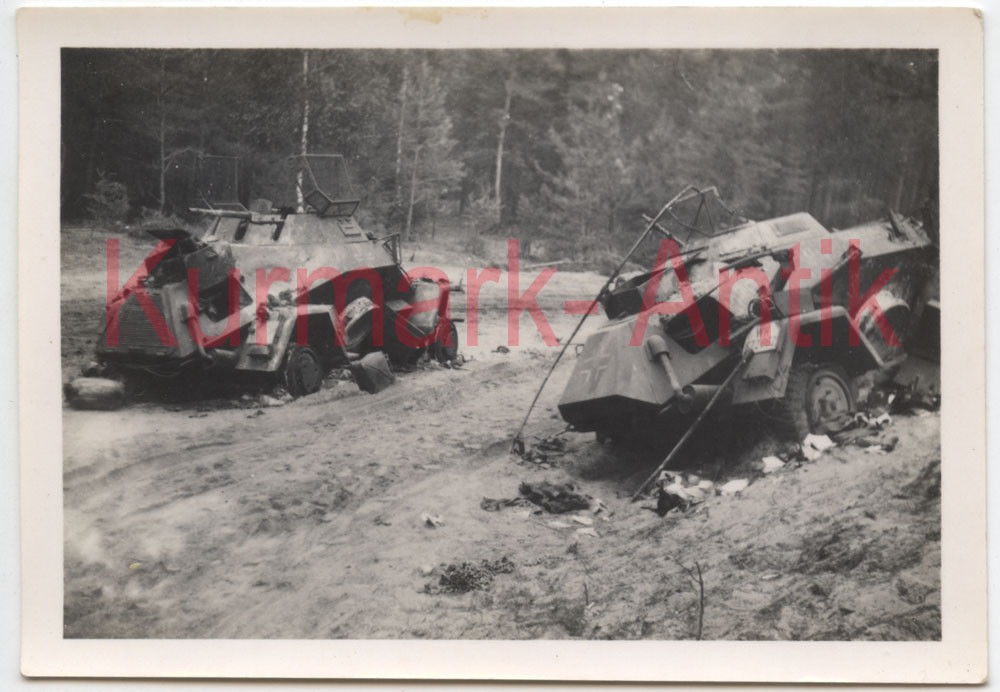 Foto Wehrmacht Russland Panzer Grenadier Front Späh Wagen 222 cr