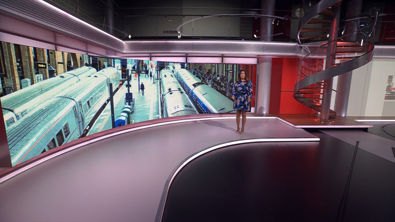 BBC London News_20230703_18301900.ts_snapshot_18.38.852