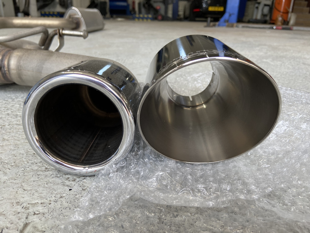 0C7C5697-8497-4BC1-A927-9F7F863E9EEB