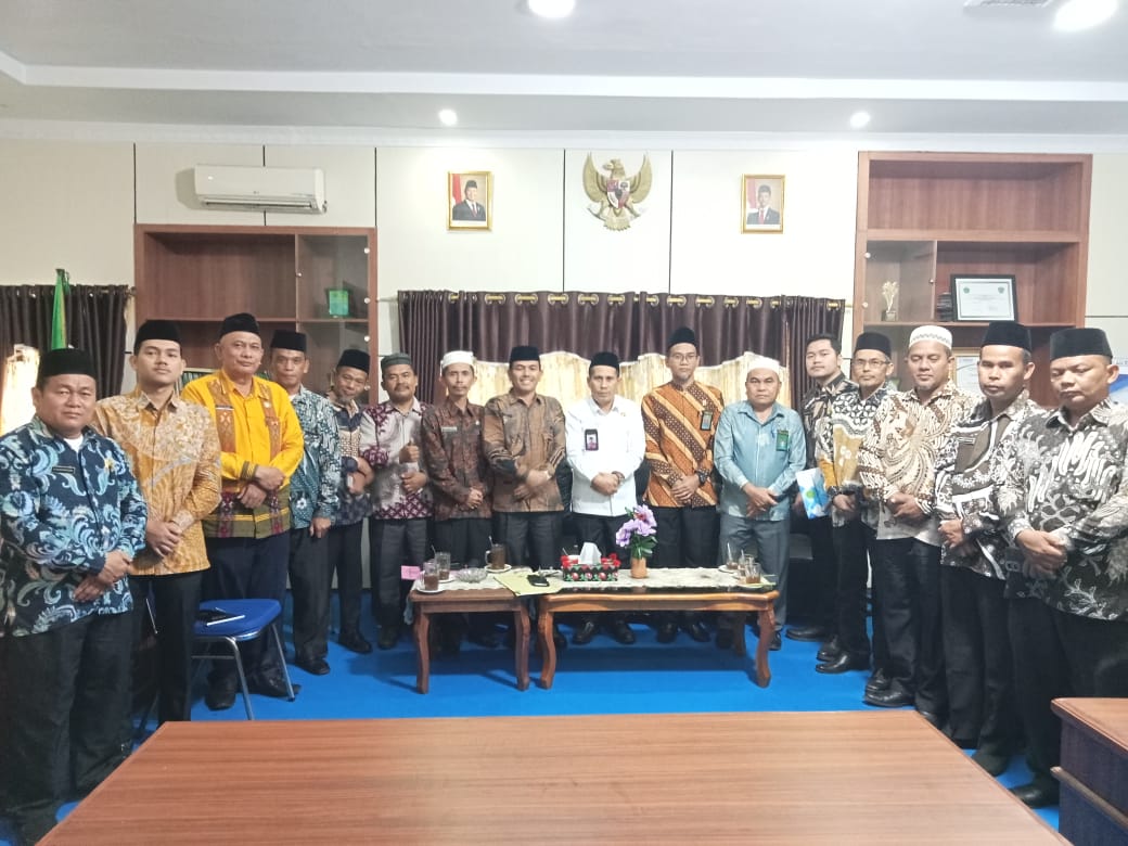 Sosialisasi Akte cerai digital dari Pengadilan Agama di Ruang KaKanKemenag Tapsel