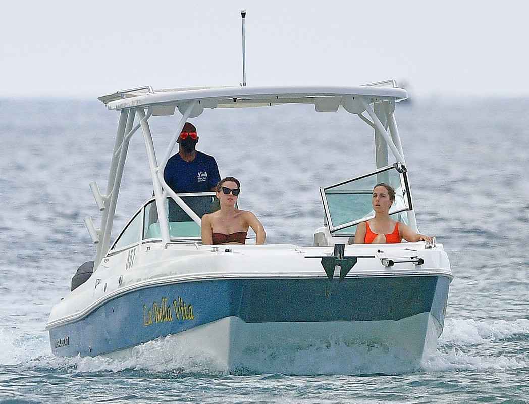 emmawatson-photogallery.blogspot.com (3)