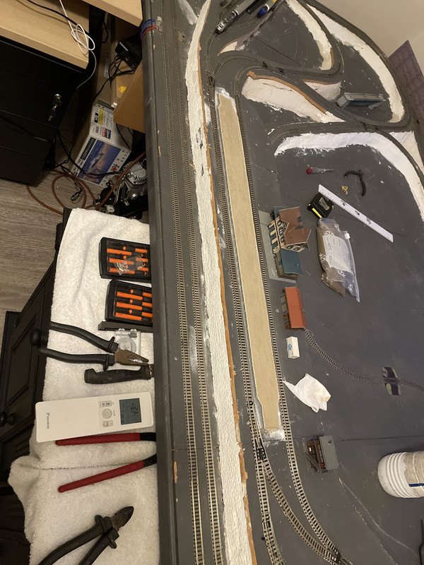 32159AB5-0A61-4664-A49E-24D21F95DE33