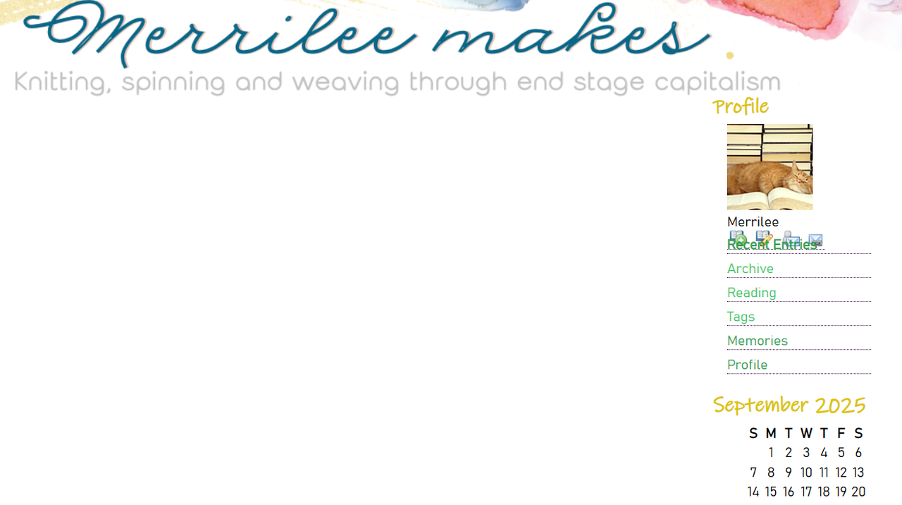 Screenshot of my empty DW page with slightly wonky sidebar