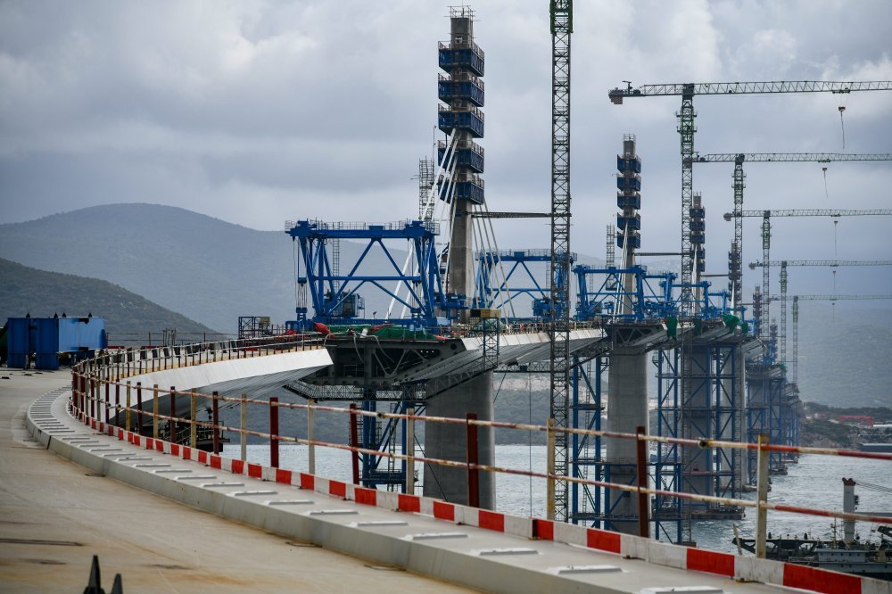 New China TV: China-constructed Peljesac Bridge progressing at speed in Croatia - Page 5 124