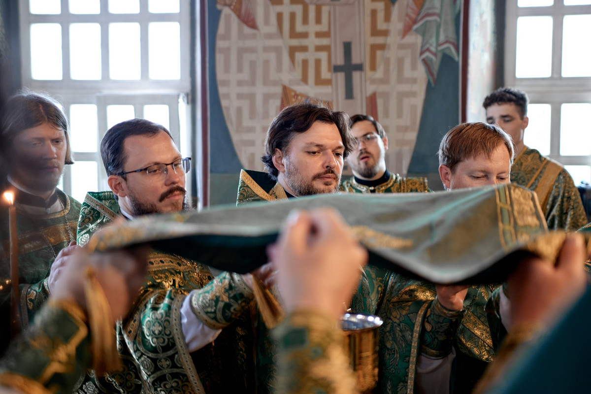 Empty-Name-201-resized