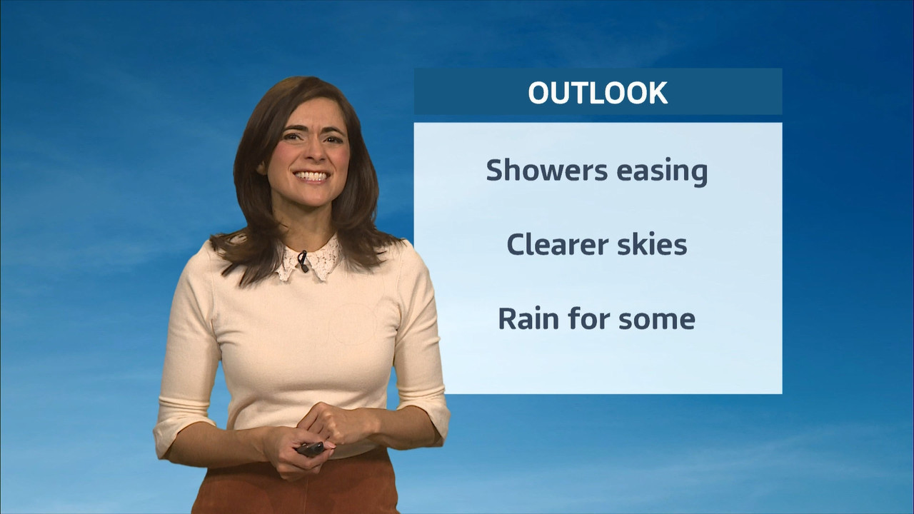 10.01 - 17.15.00 - ITV News Meridian. Local news magazine. Including ....ts_snapshot_02.43.893