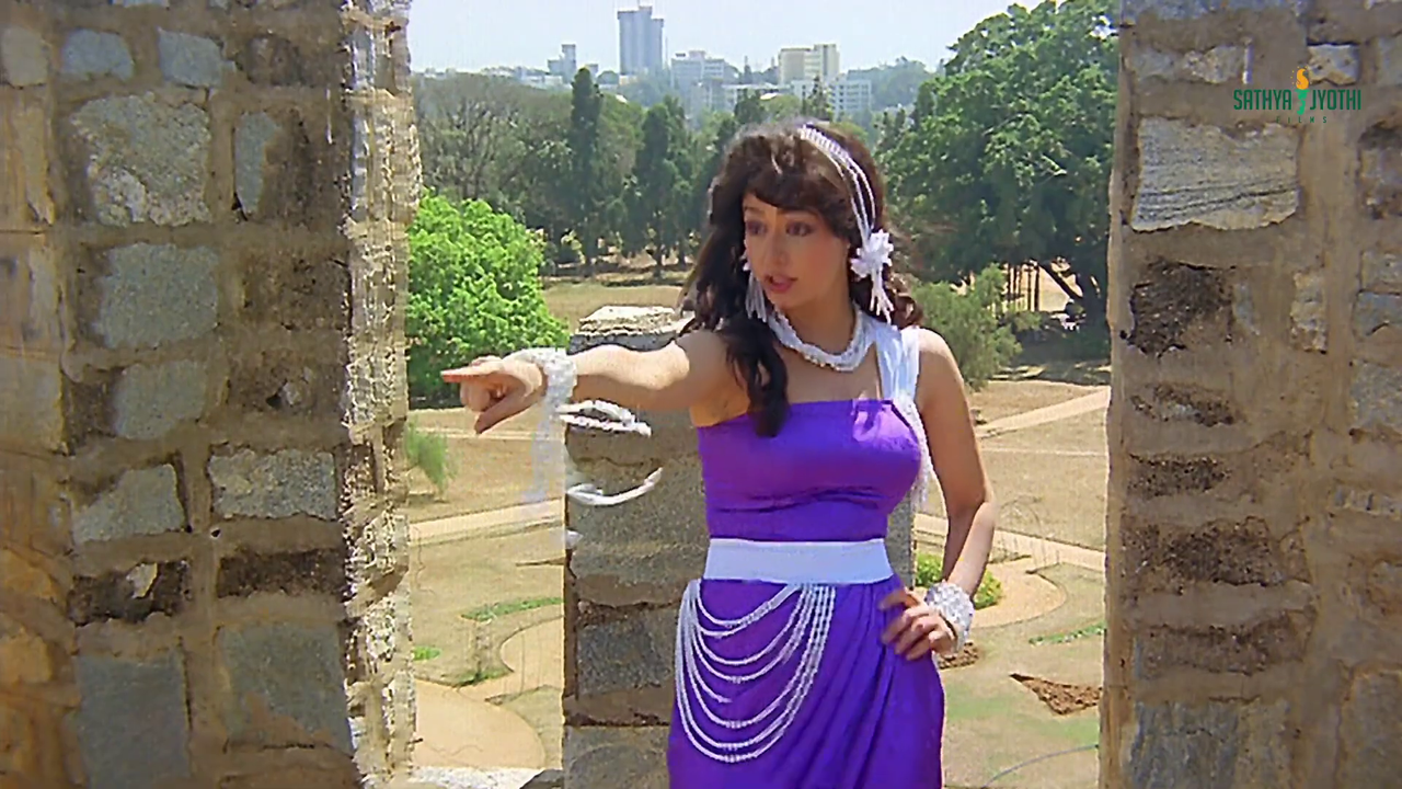 vlcsnap 2025 11 29 08h50m00s350