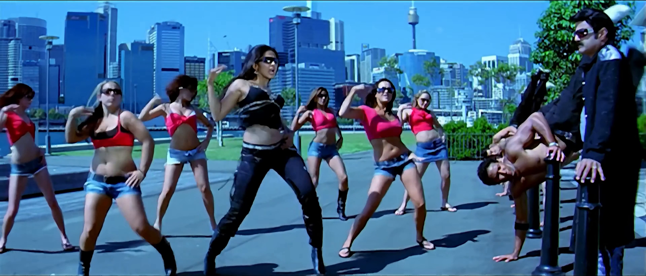 Anushka Shetty Title 4K Song from Okka Magadu2025-04-24 18-03-30-010-59