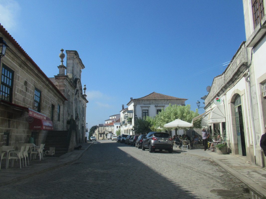 Favaios - Conjunto do Largo da Praça e da Rua Direita (3)