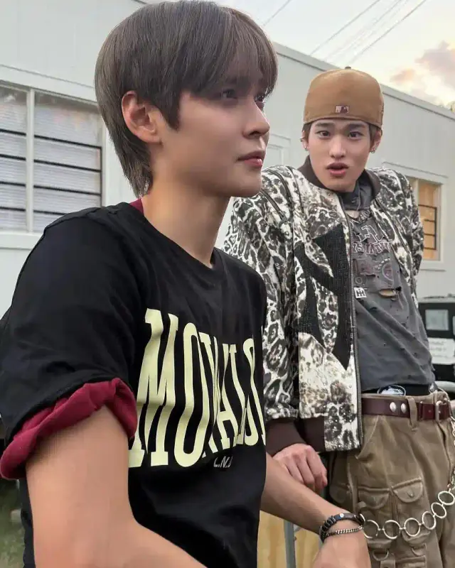 20251005_205436_copy_864x1080