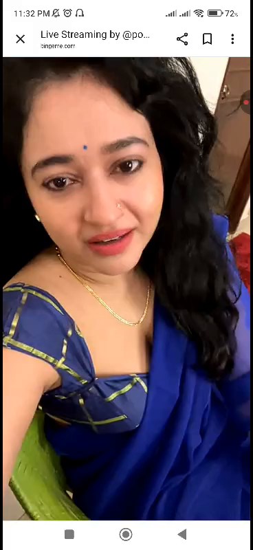 [Image: Poonam-Bajwa-Blue-Saree-Live-mp4-0016.jpg]