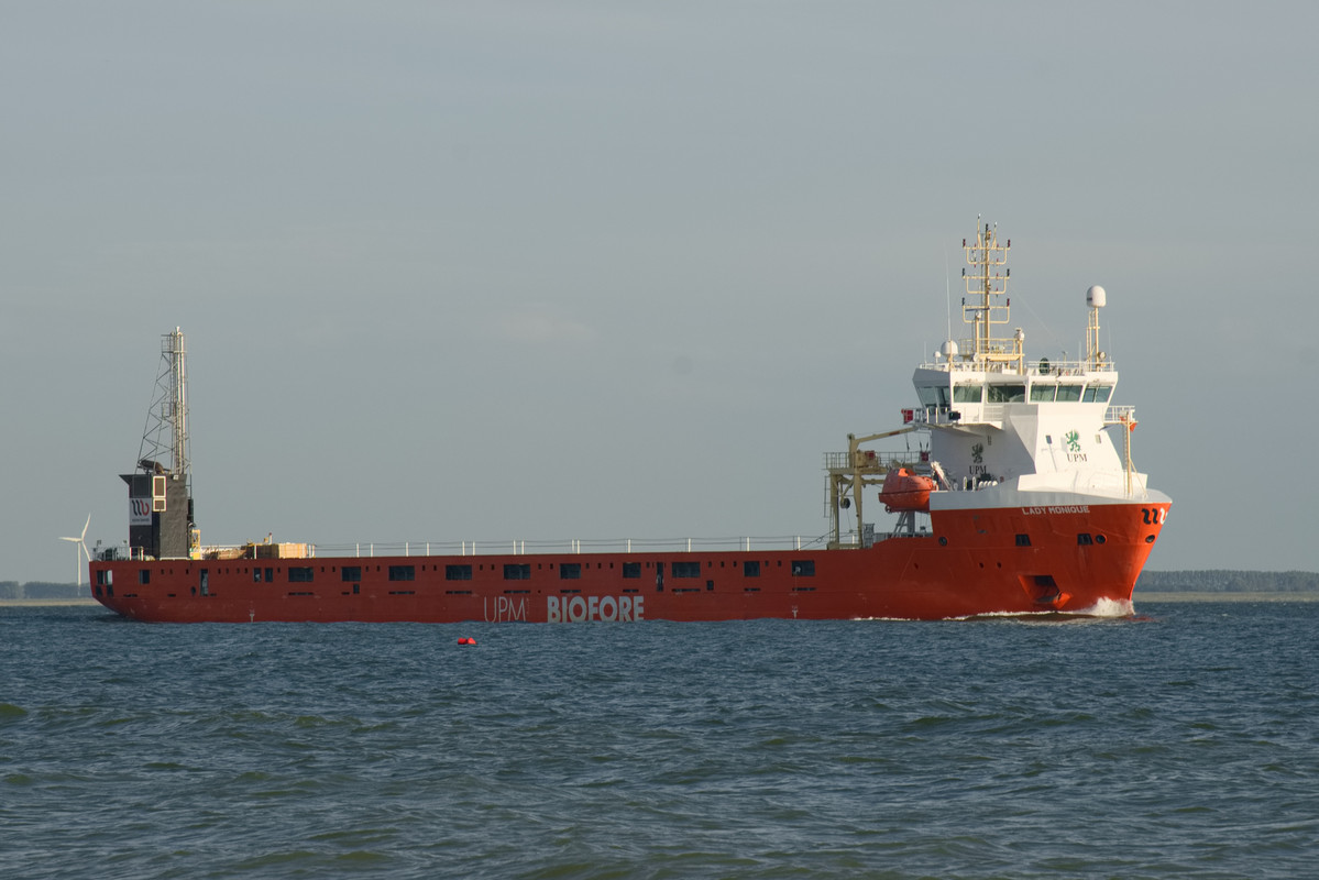 LADY MONIQUE van Delfzijl [9904352] @Noordzee thv Vlissingen ©KH27072024 -001 (1)
