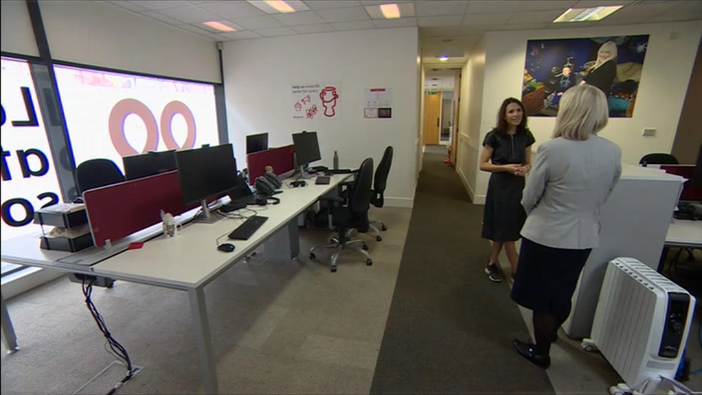 BBC London News_20221019_18301855.ts_snapshot_11.35.156