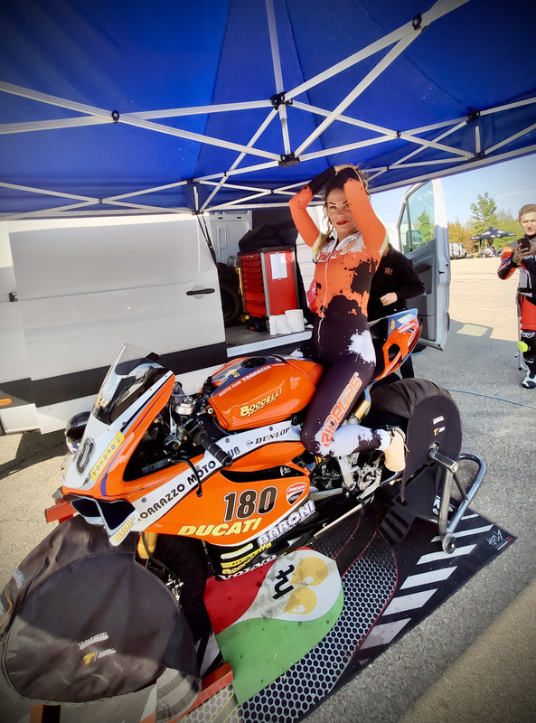 AC4F39DE-8312-4954-989D-20F062C39ADB