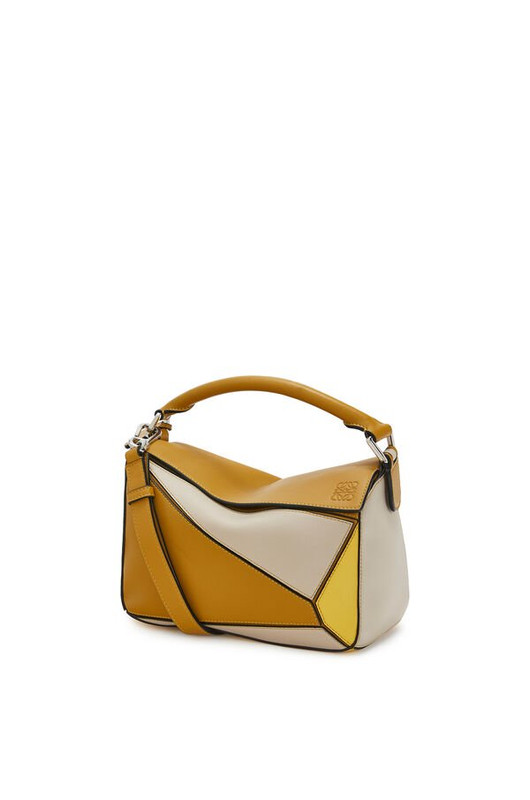 52F99A3E-0C93-45F3-973C-CEAB97672846