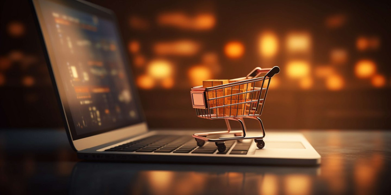 How To Improve Your eCommerce Business With Financial Analysis?