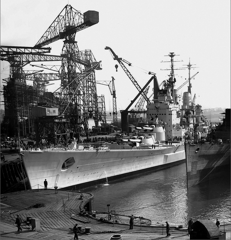 Vanguard в достройке на верфи фирмы Джон Браун, лето 1946