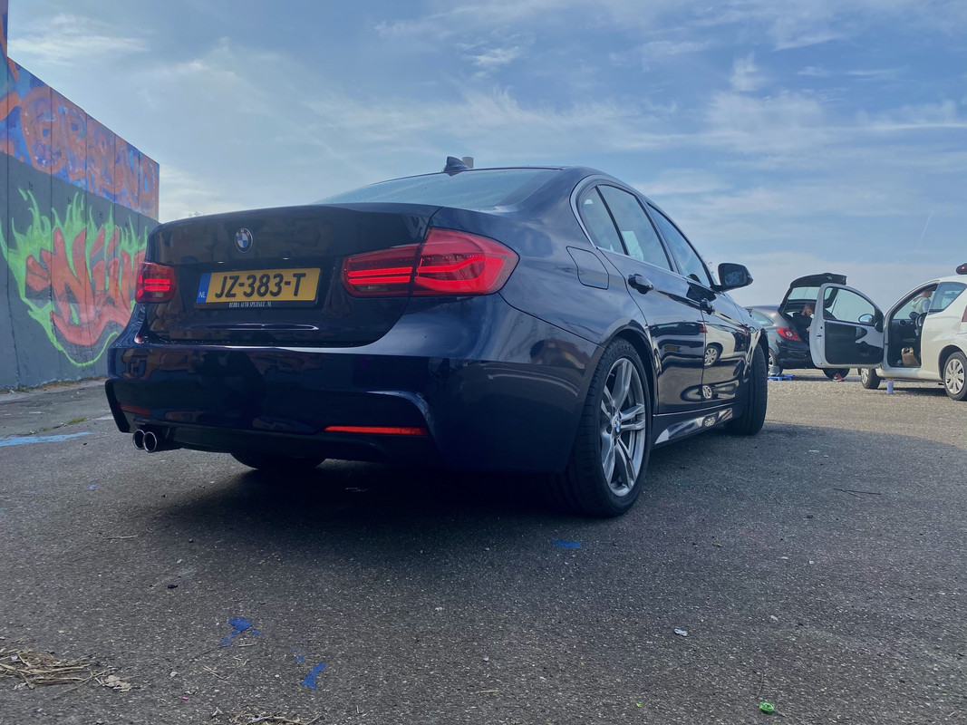 404CAC44-1377-404A-85E1-3CBBD9866DE2