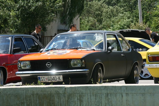 opel ascona b - Page 7 IMG-0045