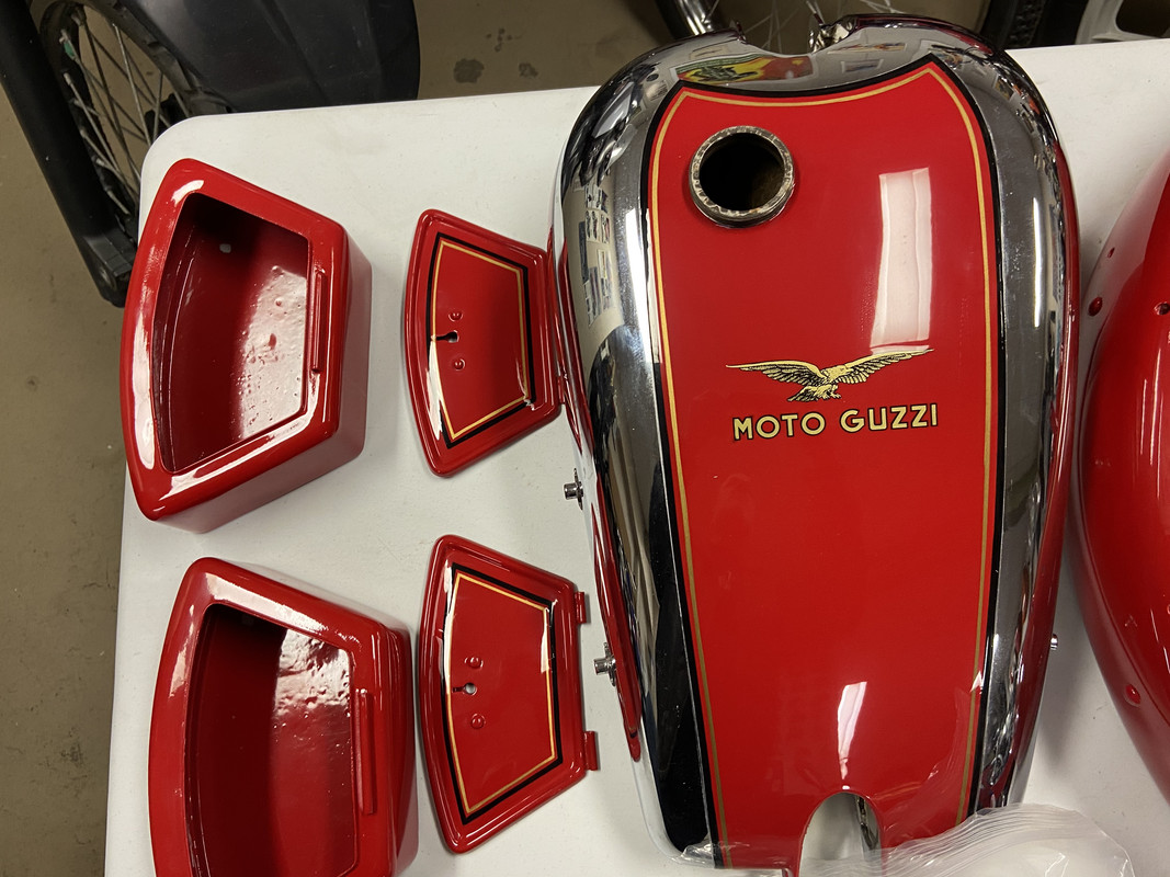 3B3B3F8E-5857-4FA7-B2E2-E2E54C97D2FE