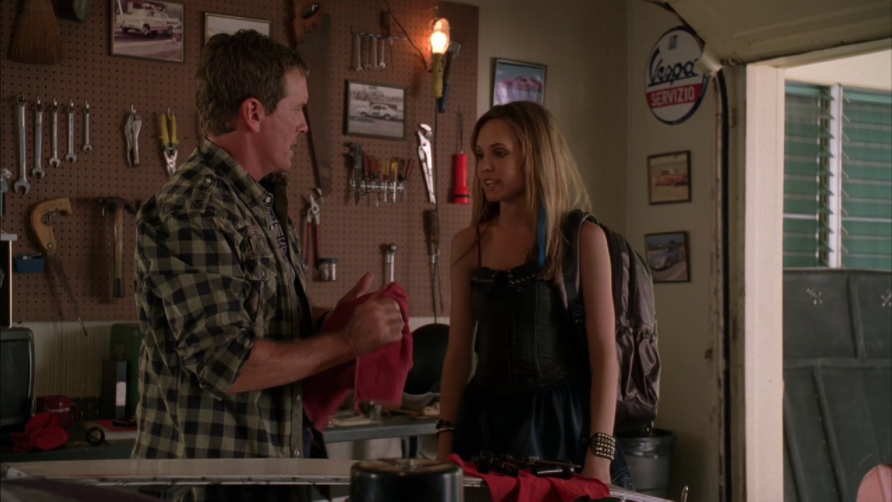 Mean-Girls-2-2011-English-Hindi-Blu-Ray-1080p-HEVC-EAC3-6ch-ESub-mkv-0004