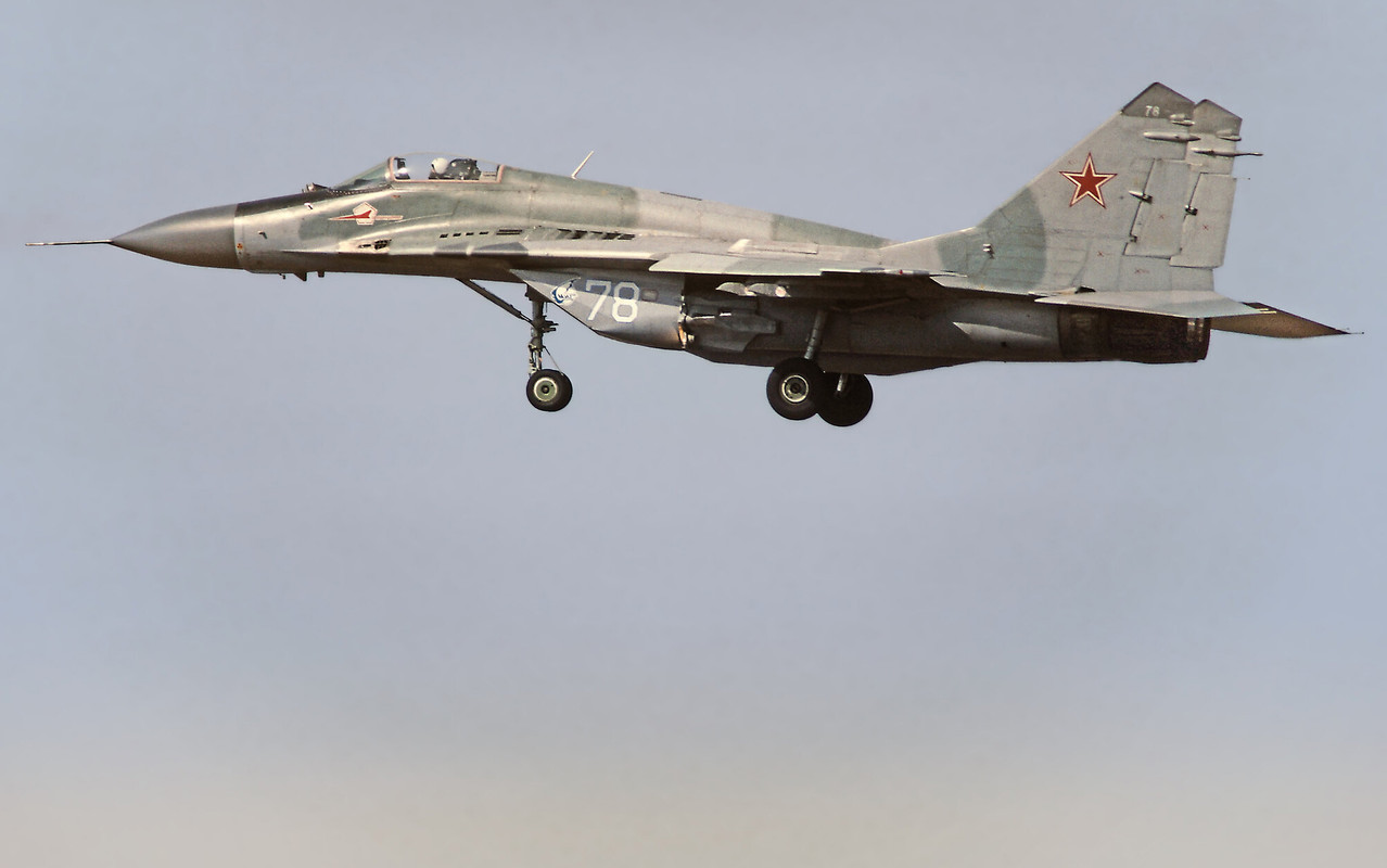 787. IAP, Mig-29 78 white (3)