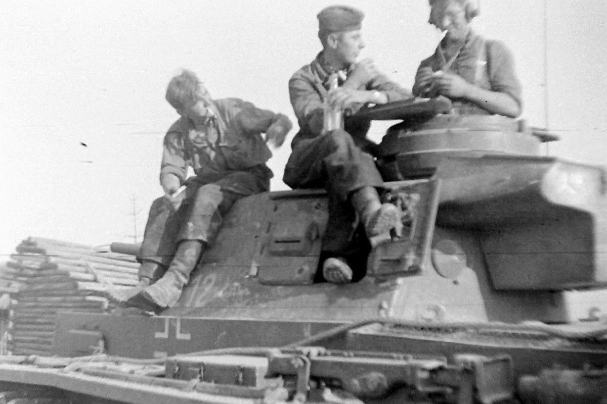 Panzer, Tanks, Panzerangehörige, Kriegseinsatz_P