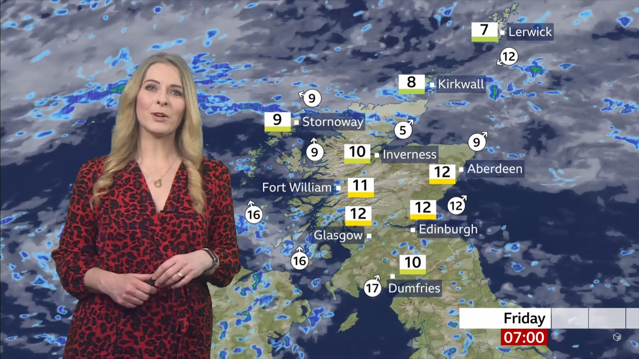03.23 - 06.00.00 - Breakfast. The BBC's Breakfast programme features ....ts_snapshot_09.53.144