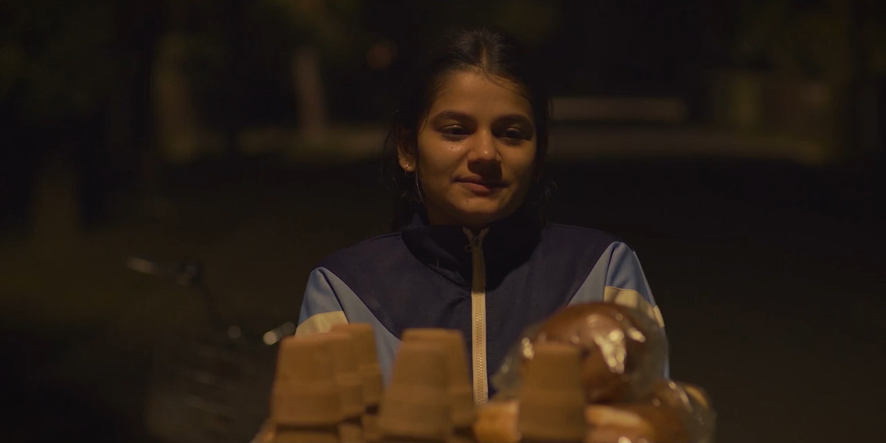 Yeh Meri Family 2023 WebRip Season 2 [Hindi] 480p 720p ESub Screenshot