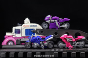 11-SS-52-Arcee-Chromia-and-Elita-1