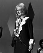 shelley-fabares-b63