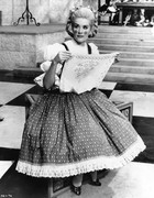 sally-ann-howes-a72