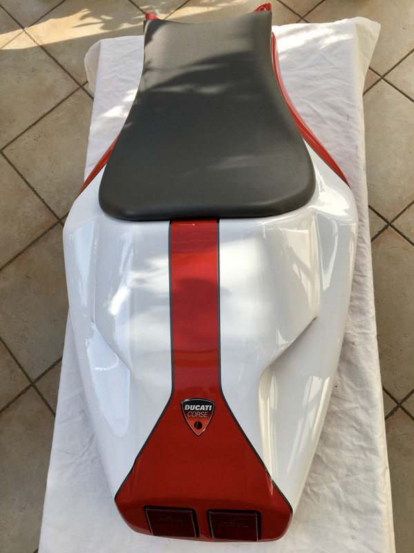 13A773E9-F4AA-4DC8-BCF2-4DAEDFB195E5