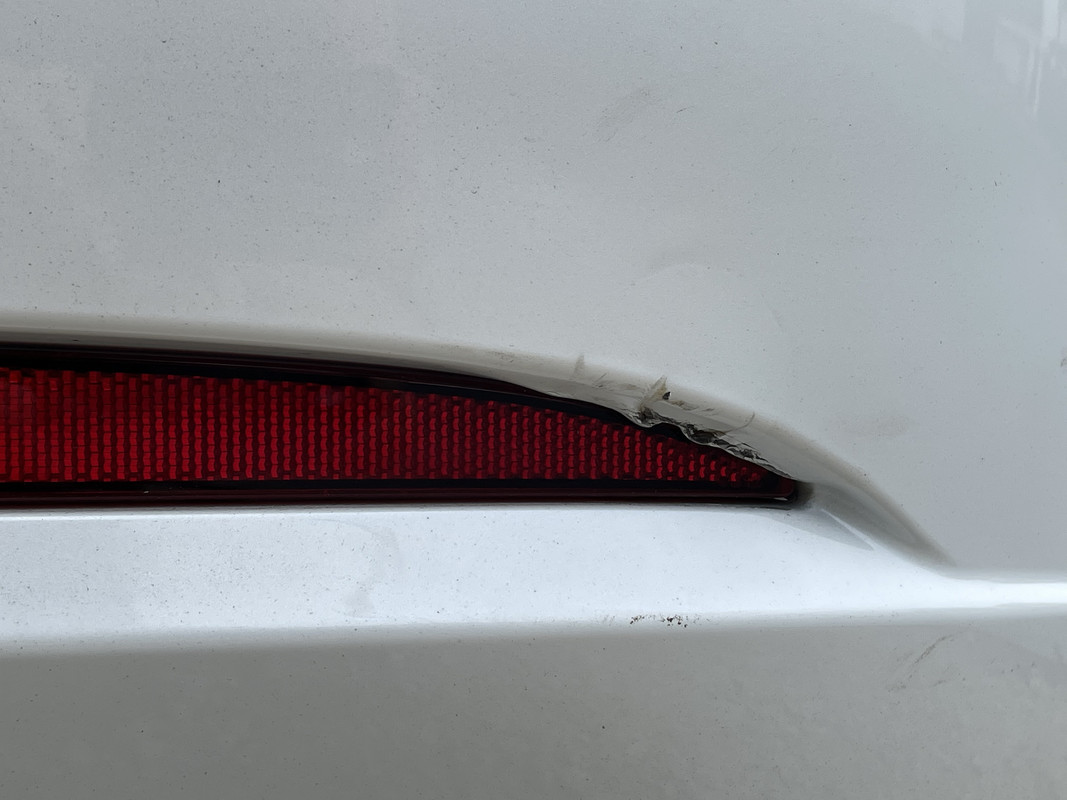 3B01889C-F317-4003-8911-C529B67B7344