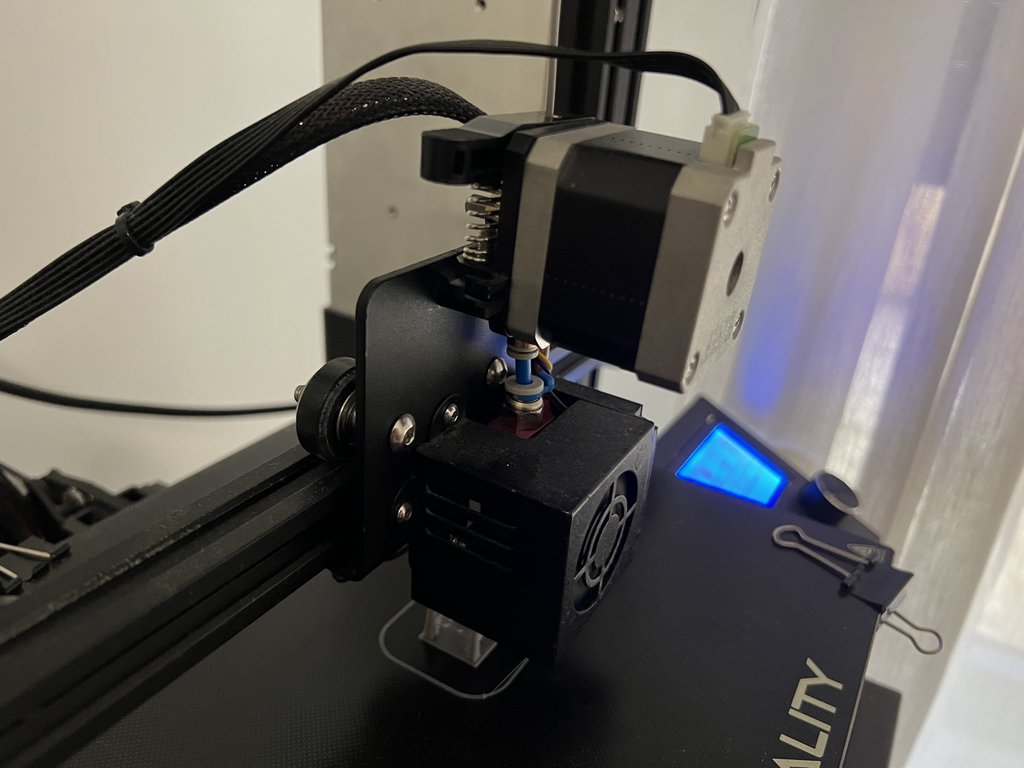 64E41E10-7D02-4CB2-9AF6-73DDD352EE35