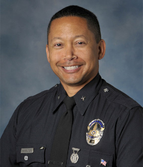 commander-hamilton-1.jpg