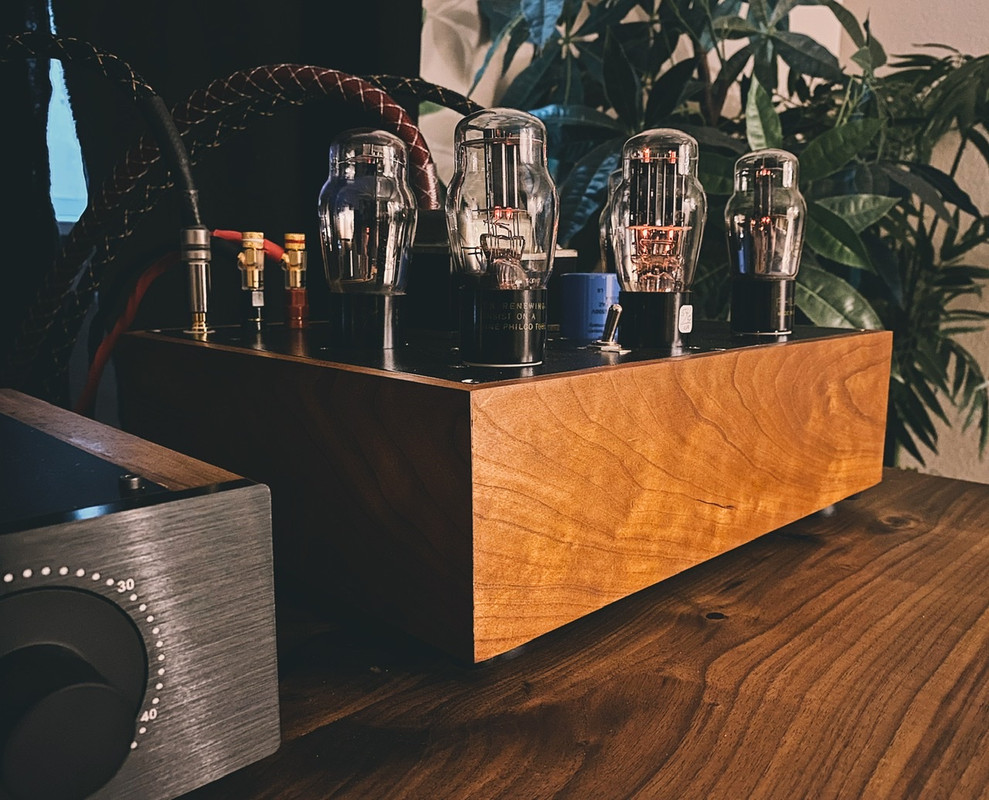 90419455-64E4-4BBA-8665-962E7CFC1280